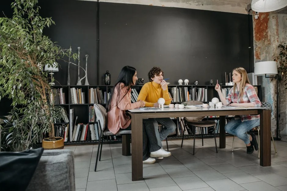 a-group-of-white-and-black-signs-qx18s1gohve